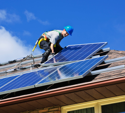 Top 10 Best Commercial Solar Panels For Your Rooftop Review And Buying Guide- 2023